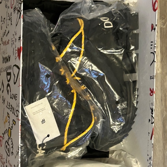 Dolce and Gabbana sneakers - Picture 5 of 16